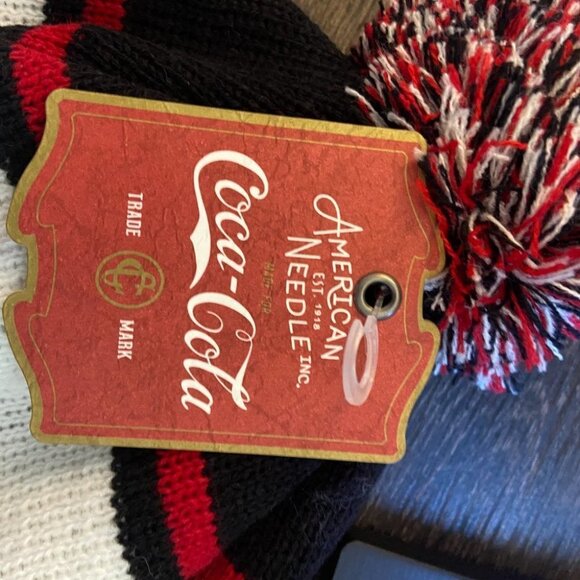 Nwt American Needle Coca Cola Pom Pom Beanie Pillow Line Black Ivory Red New Tag - Picture 6 of 10